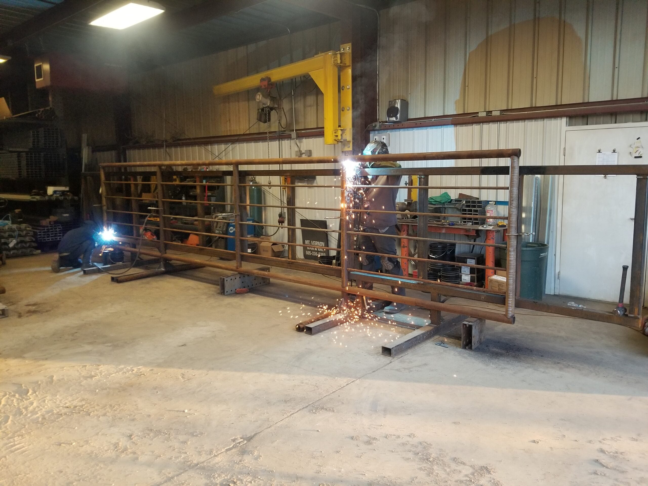 Welding - Freestanding panel 01